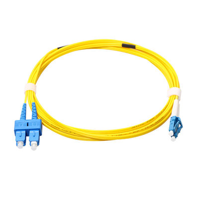 FTTH-UPC van het het Flardkoord van de Vezelkabel APC met de Schakelaar van MTRJ MU DIN