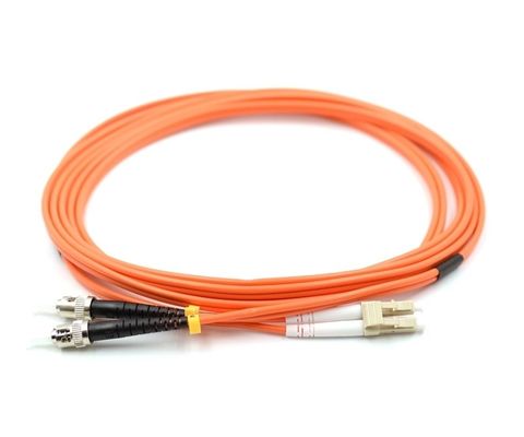 Op maat gemaakte OFNP-optische vezelpatch kabel 45dB Vochtigheid≤85%RH